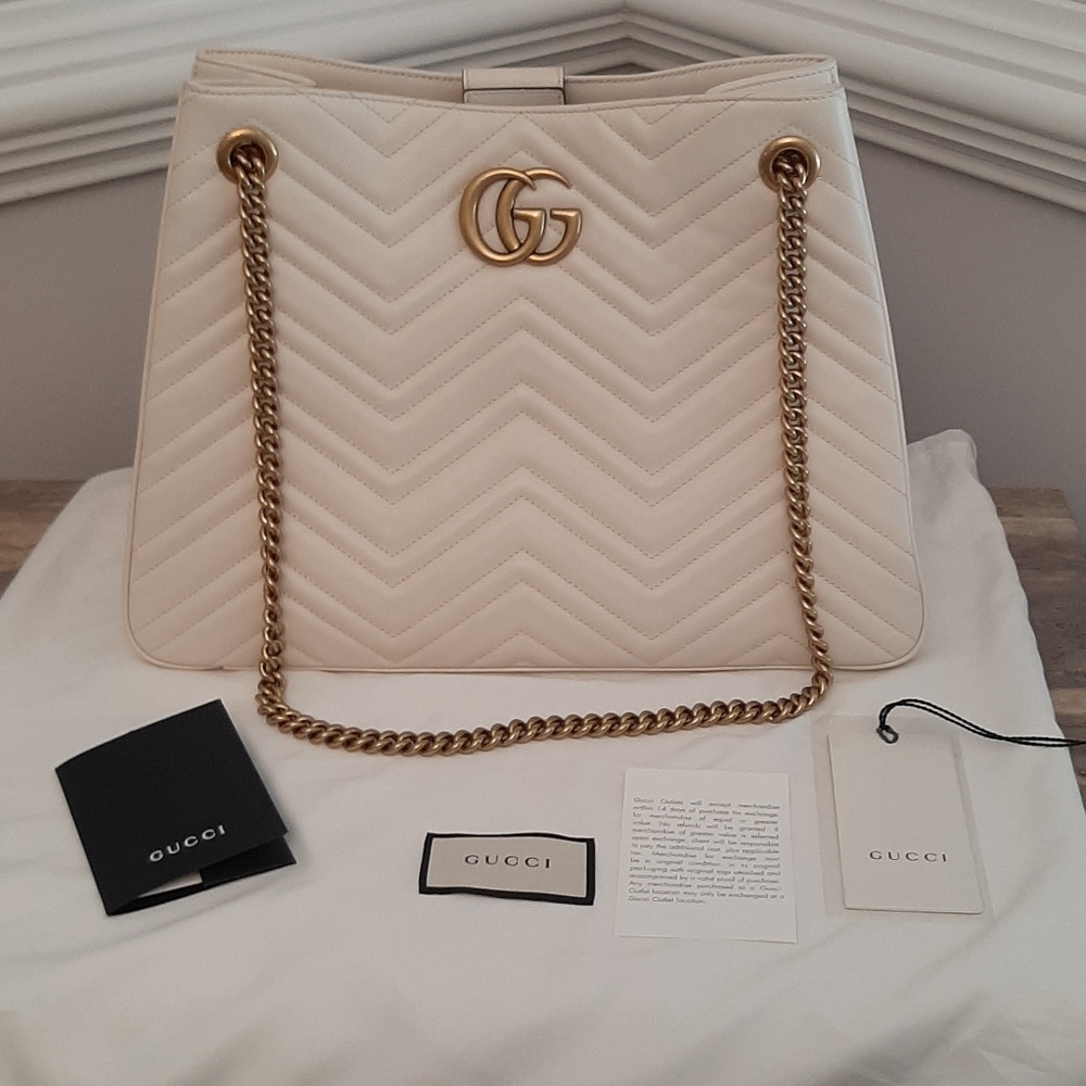 🤩BARELY USED!! EXQUISITE GUCCI MARMONT MATELASSE